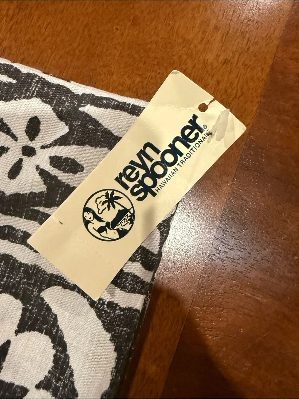 Reyn Spooner pillowcases, set of 2. Black and white.